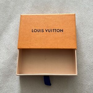 100% authentic Louis Vuitton box